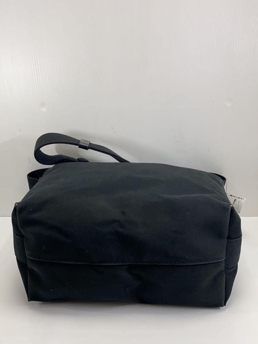 BRADY Shoulder Bag BLK 4