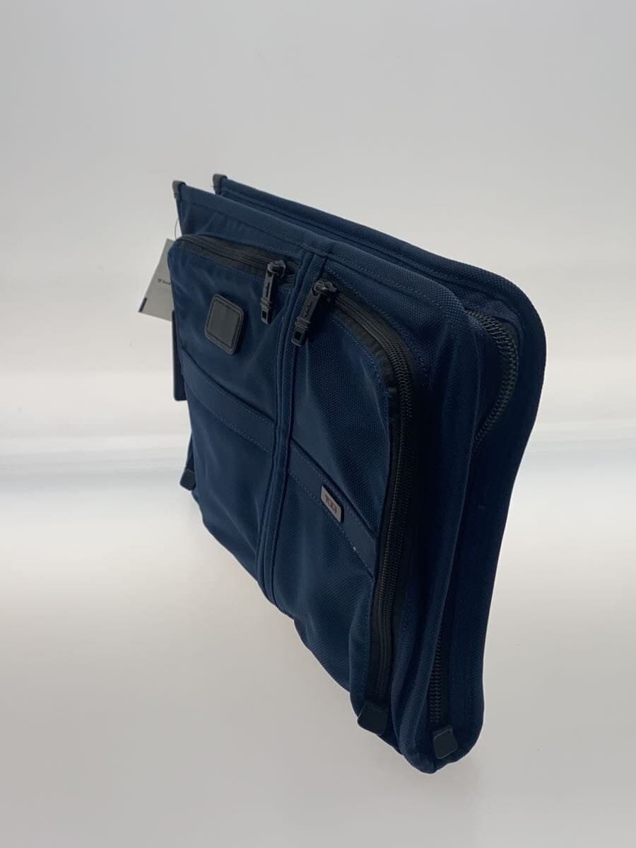 TUMI Second Bag NVY 2