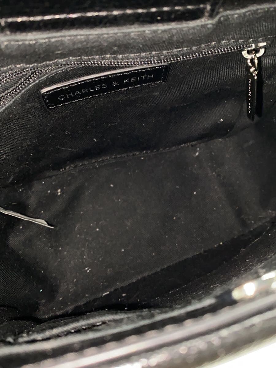 CHARLES&KEITH Shoulder Bag -- BLK Petra Boxy Bucket Bag 6