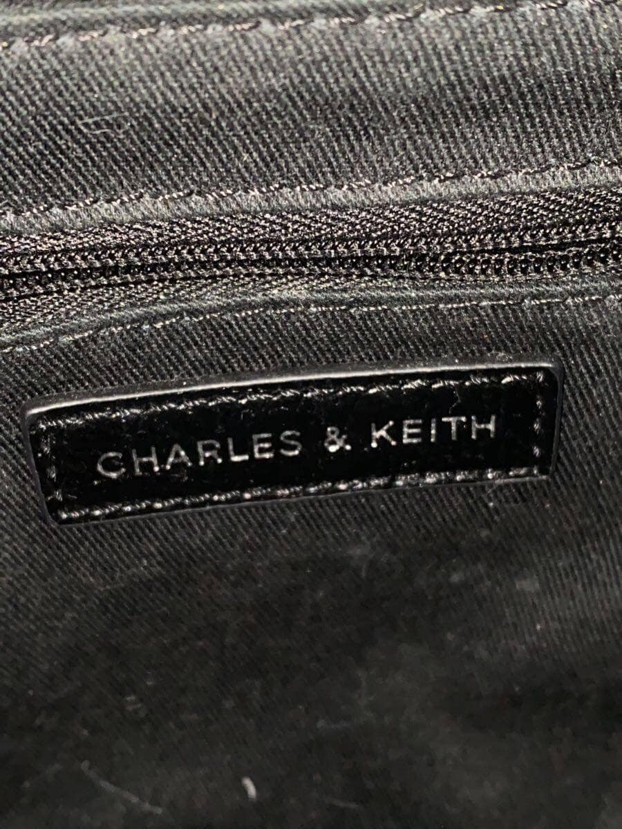 CHARLES&KEITH Shoulder Bag -- BLK Petra Boxy Bucket Bag 7