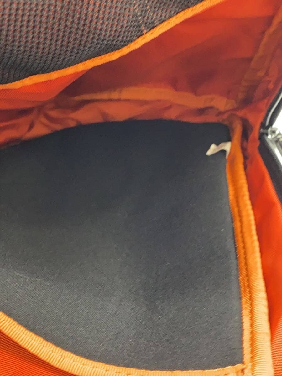 NOMADIC BodyBag BLK Solid 6