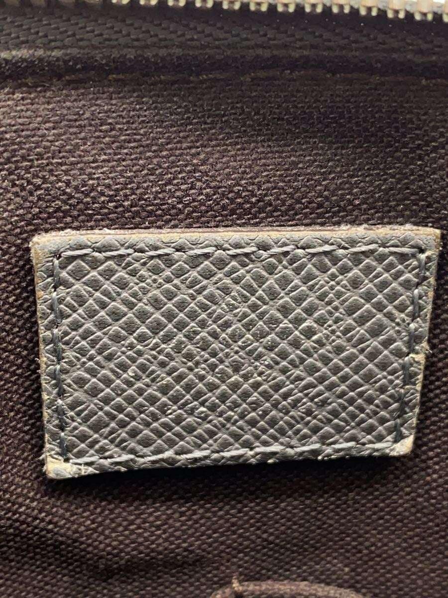 LOUIS VUITTON Grigori Messenger PM_Taiga Leather GRY 5