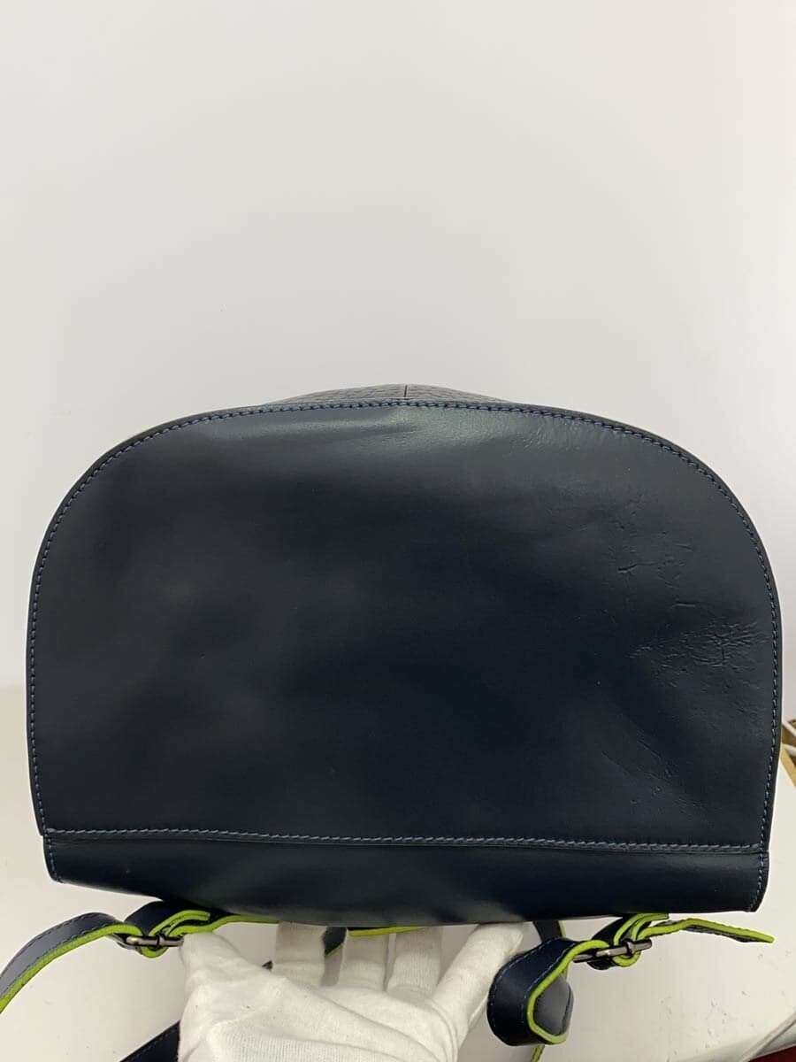 muta Backpack Leather NVY 4