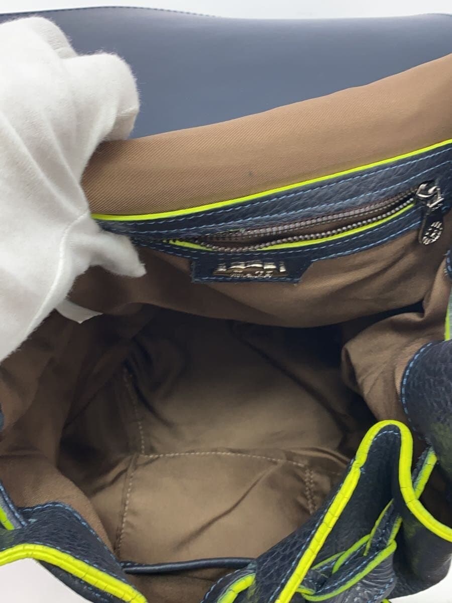 muta Backpack Leather NVY 6