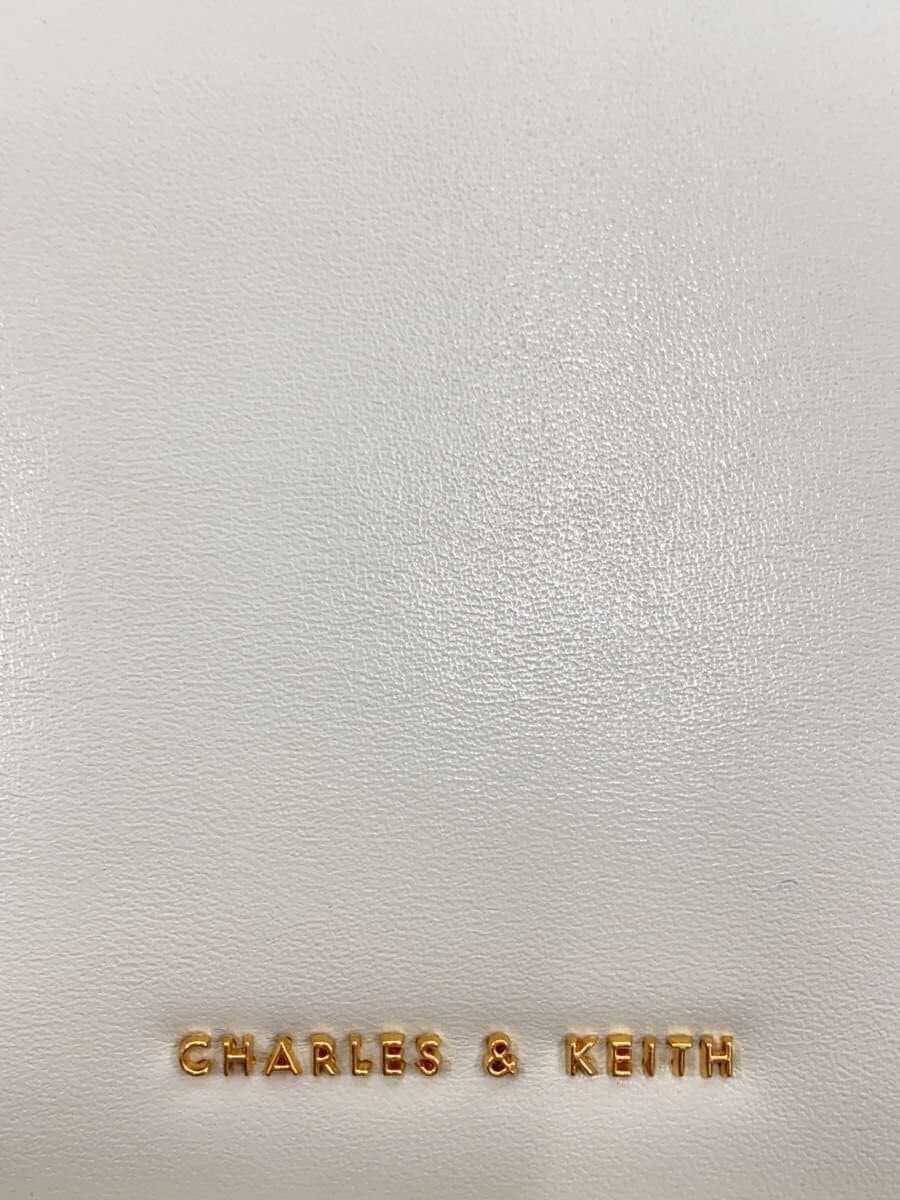 CHARLES&KEITH Abyss Elongated Handle Trapeze Bag Leather GRN Solid 5