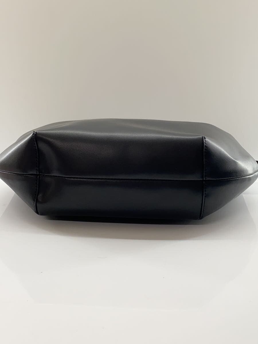 CHARLES&KEITH Shoulder Bag -- BLK Solid Color 4