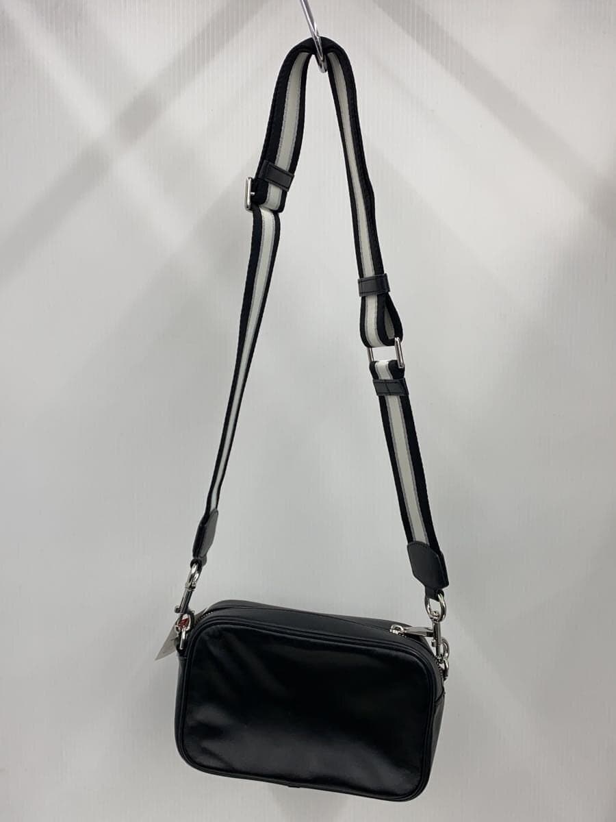 MARC JACOBS Shoulder Bag Leather Black Solid Color 3