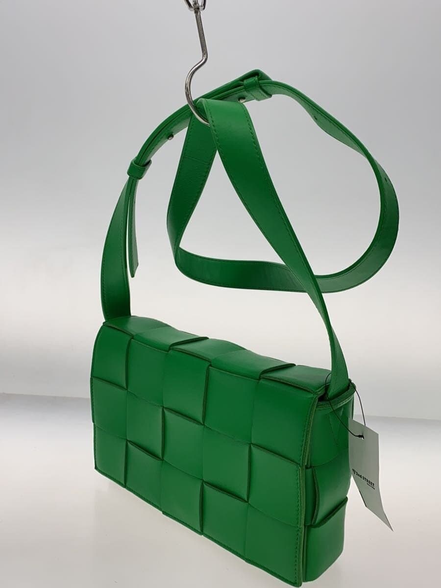 BOTTEGA VENETA Cassette Shoulder Bag Leather Green Solid Color 2