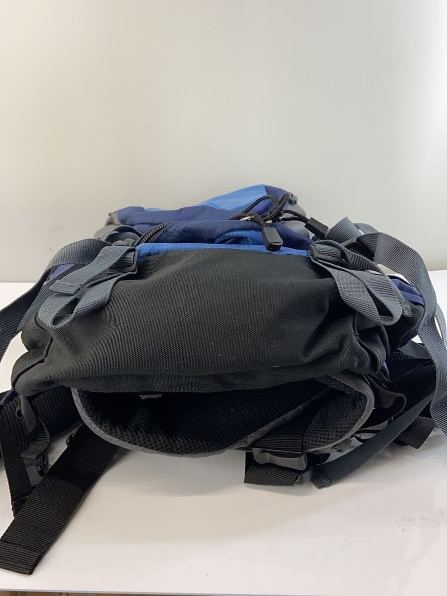 SOUTH FIELD Backpack NVY 4