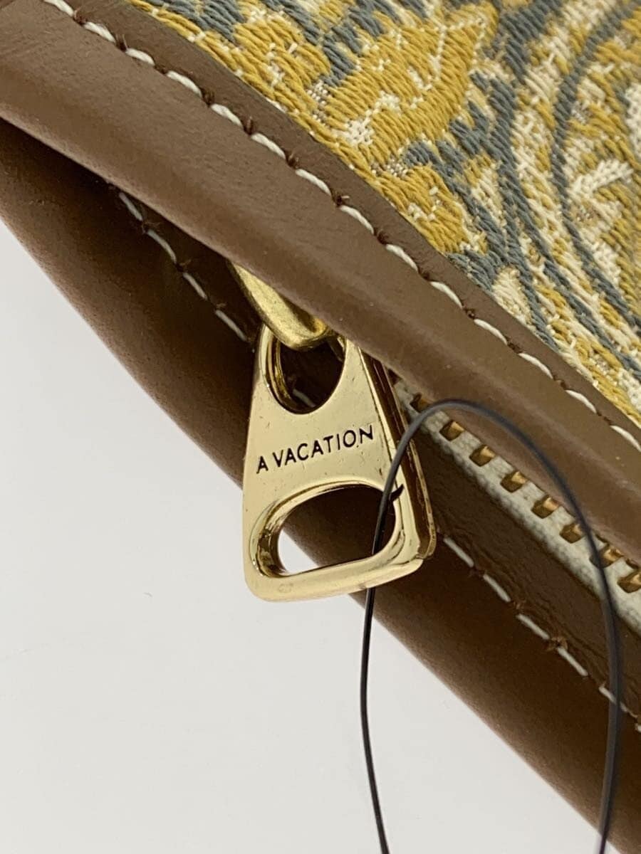 A VACATION Clutch Bag YLW All Over Pattern 5