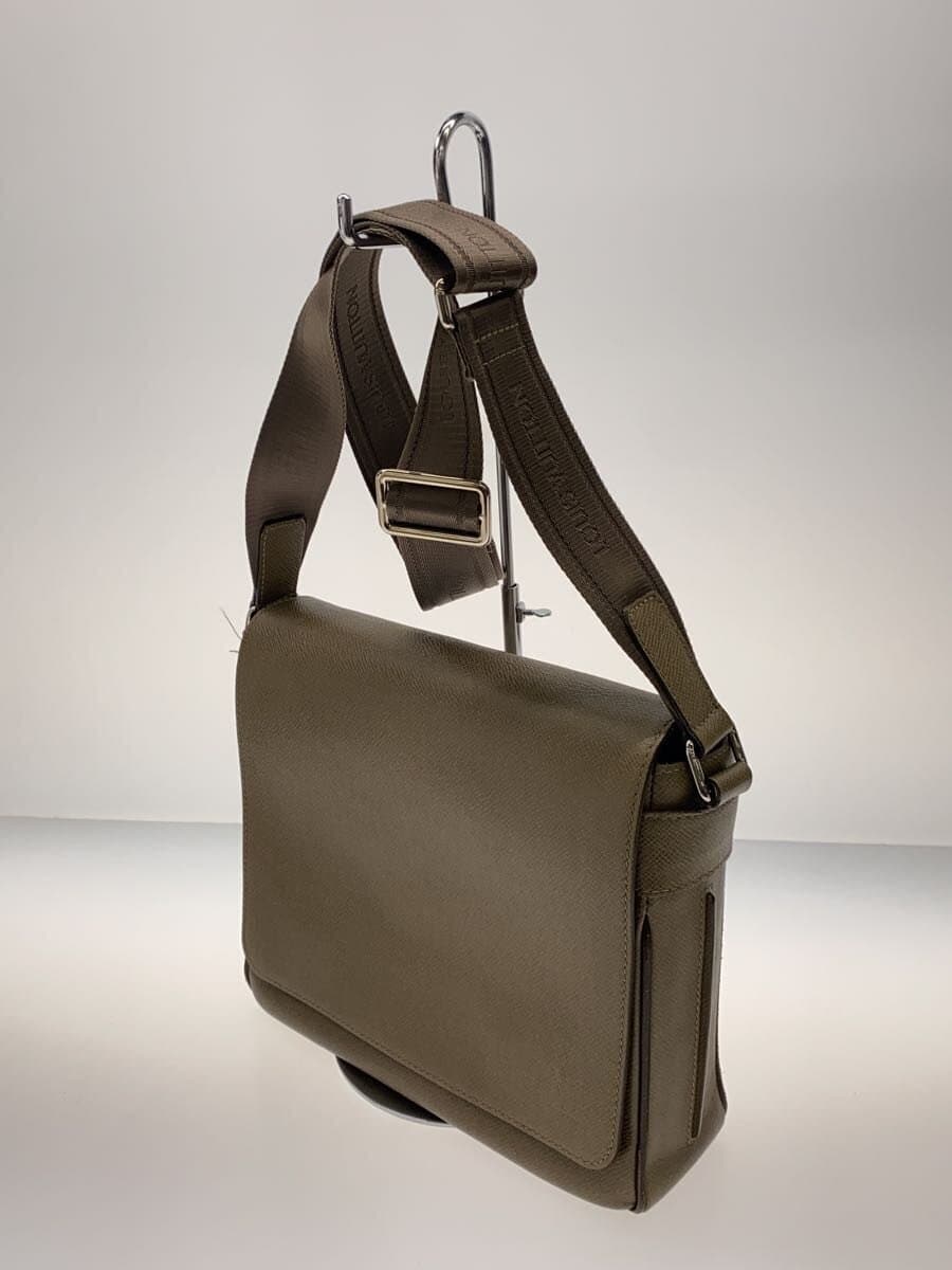 LOUIS VUITTON Roman PM_Taiga Leather KHK 2