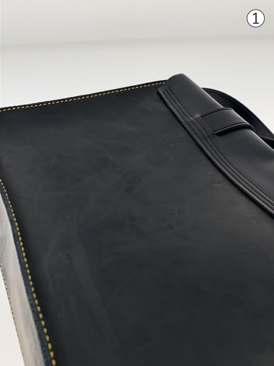 Dr.Martens Shoulder Bag Leather BLK 7