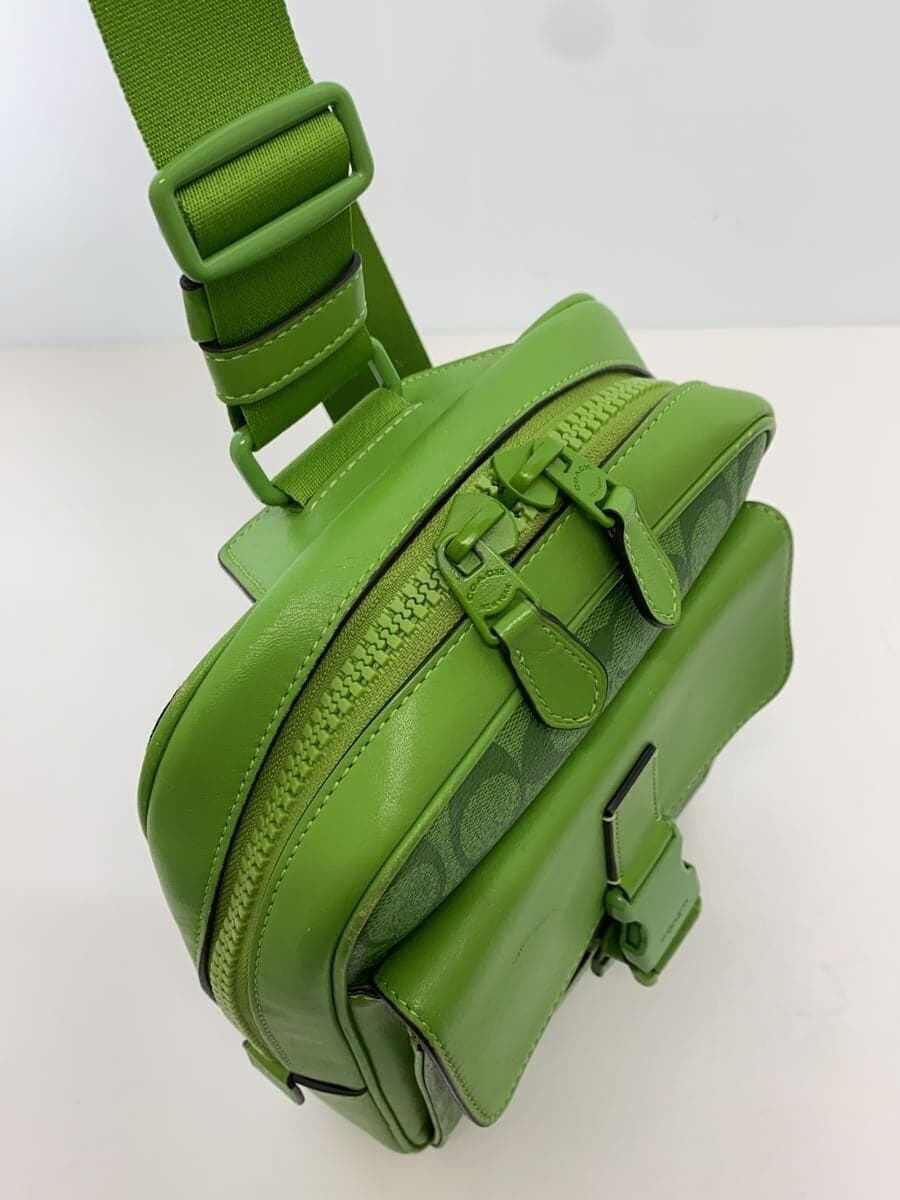 COACH Shoulder Bag -- GRN Signature Pattern C9838 9