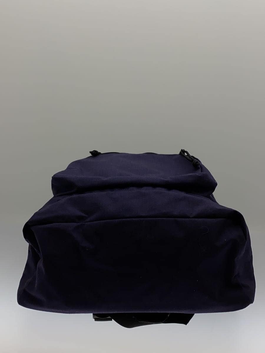 BROCHURE Backpack -- NVY Solid Color 4