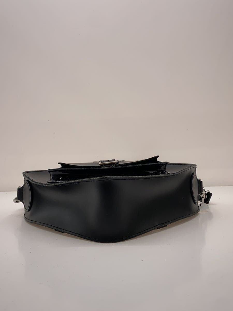 Dr.Martens Heart Type Shoulder Bag Leather BLK 4