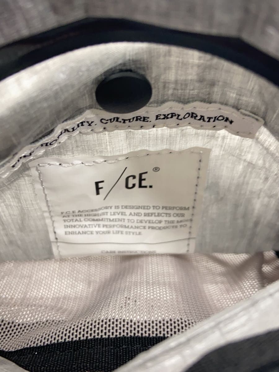 F CE Sacoche PVC SLV Solid 6