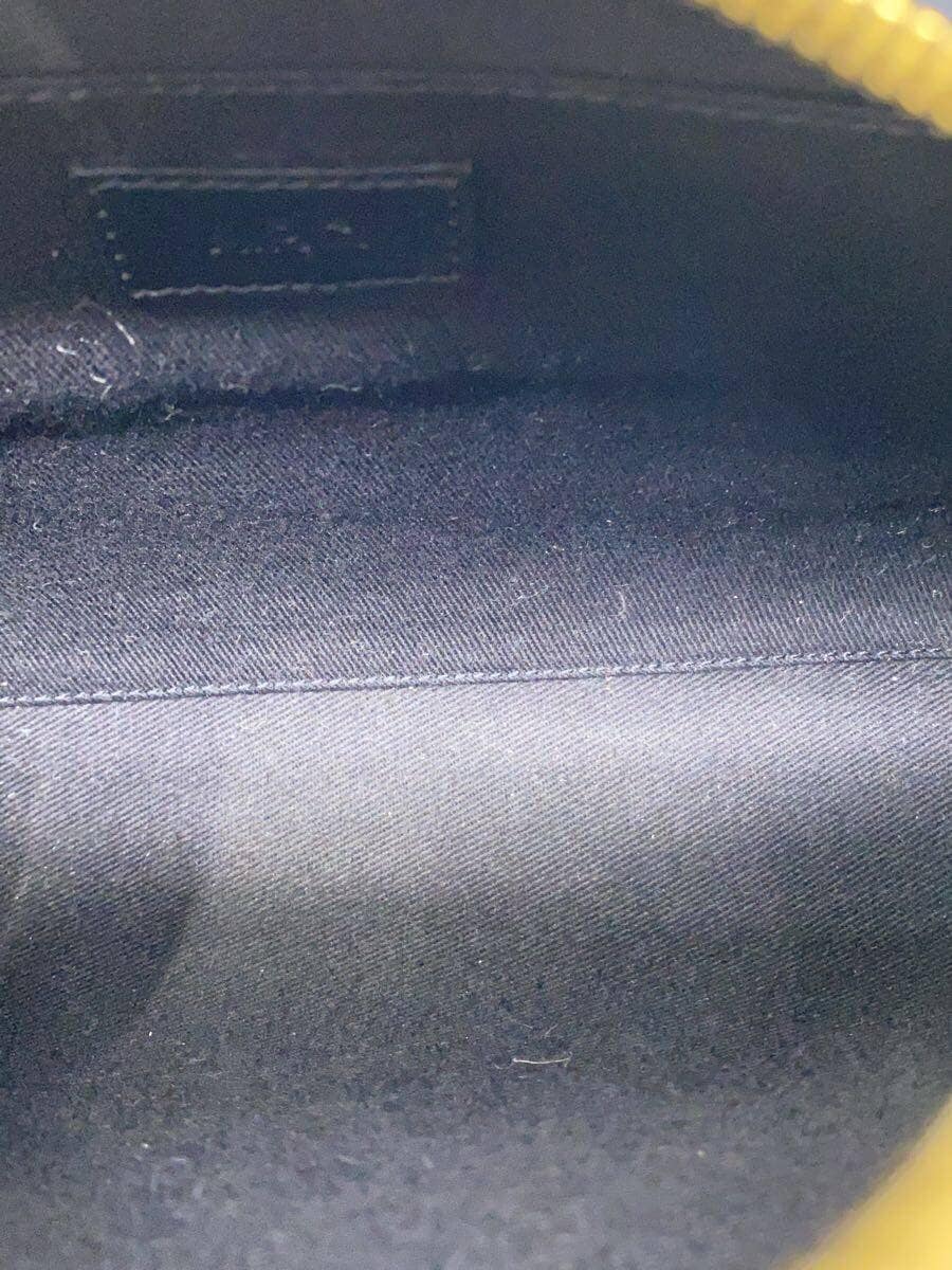 A.P.C. Half Moon Shoulder Bag Leather BLK Solid 1217 6