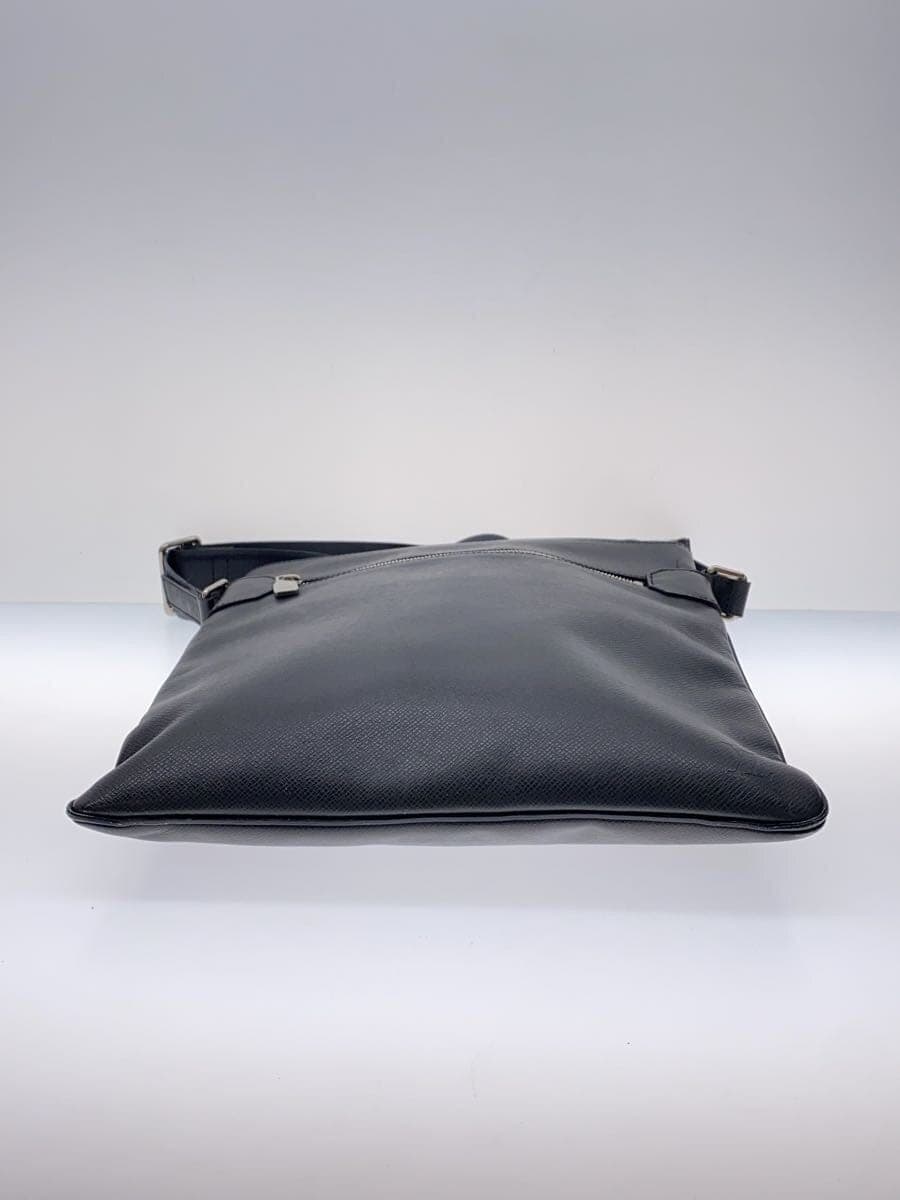 LOUIS VUITTON Sasha_Taiga -- BLK M32712 4