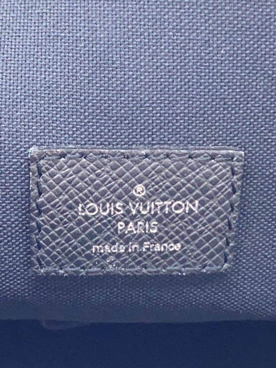 LOUIS VUITTON Sasha_Taiga -- BLK M32712 5