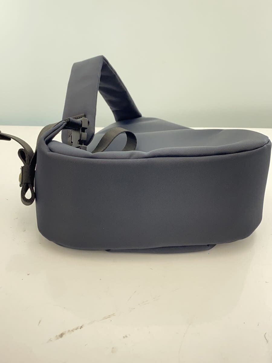 ZUC Ca Slash Zipper BAG Shoulder Bag Nylon NVY 4