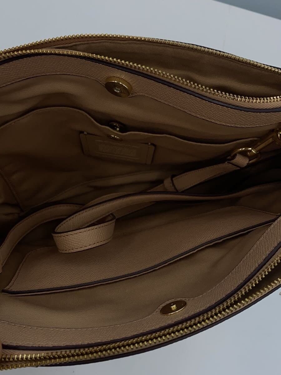 COACH handbag -- PNK plain f57520 has dirt on the bottom 6