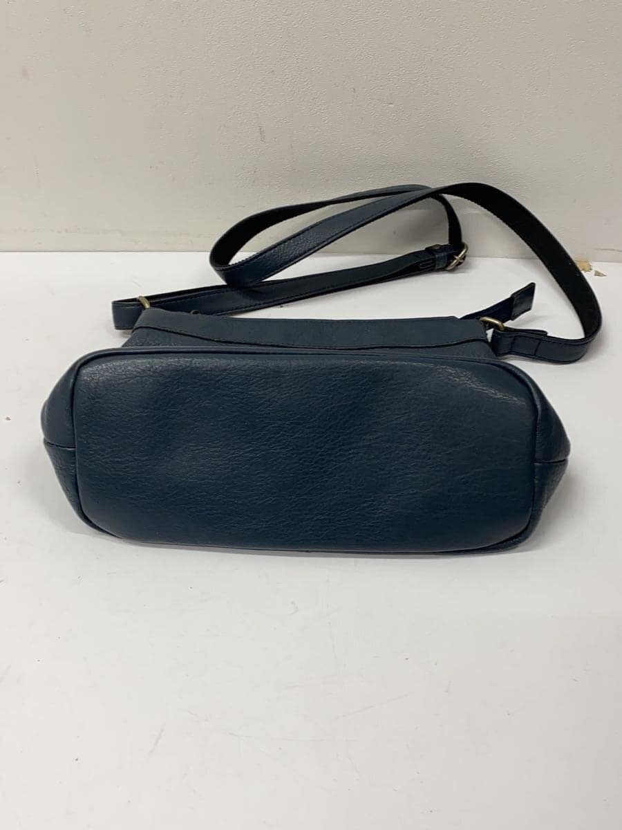 DAKOTA Shoulder Bag Leather NVY Plain 4