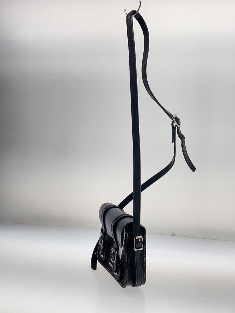 Dr. Martens shoulder bag leather black AB098001 2