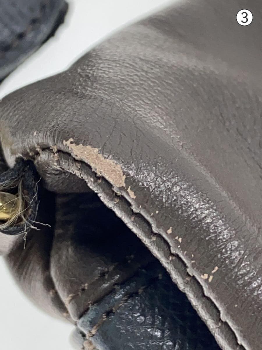 A.D.M.J. Shoulder Bag Leather GRY 8