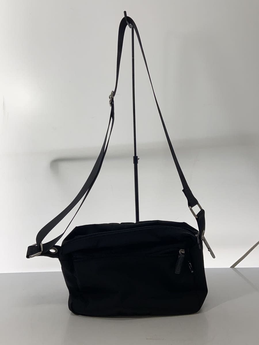 marimekko Shoulder Bag BLK Solid 047241 521404 3