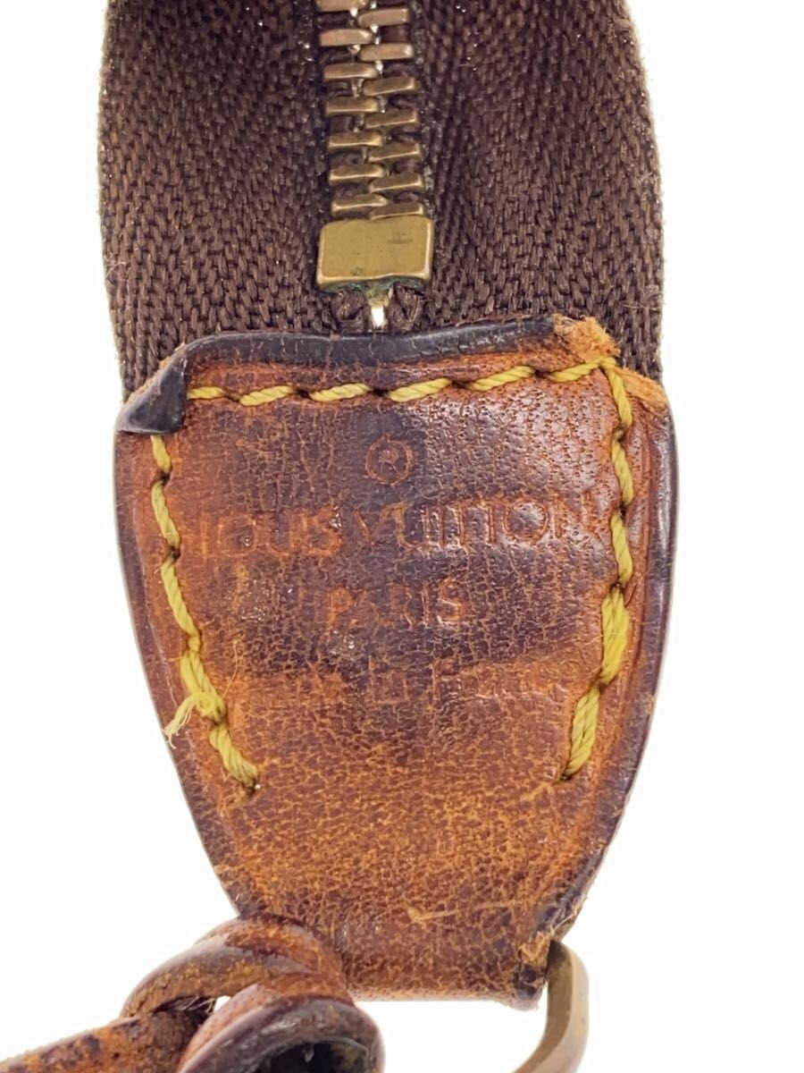 LOUIS VUITTON1)Pochette Accessoires_Monogram Canvas PVC BRW 5