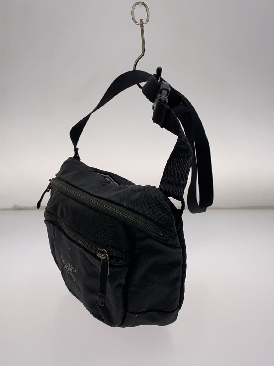 ARC’TERYX Shoulder Bag -- 1780-2039 2