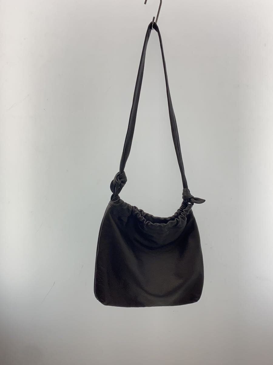 chi.wata Shoulder Bag Leather BLK Solid 3