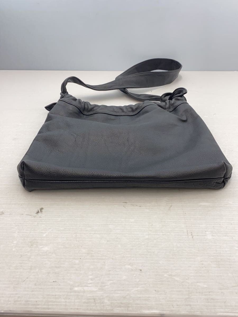 chi.wata Shoulder Bag Leather BLK Solid 4