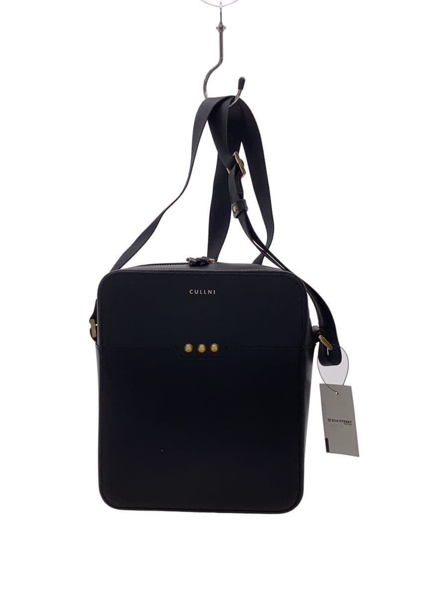 CULLNI Square leather shoulder bag Shoulder Bag Leather Paint Marks