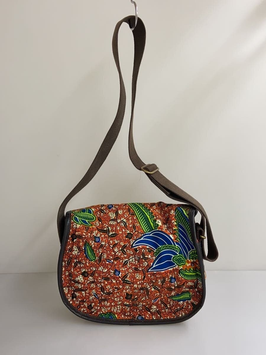 NEPENTHESBEAVER OF BOLTON Shoulder Bag -- ORN All-over Print 3