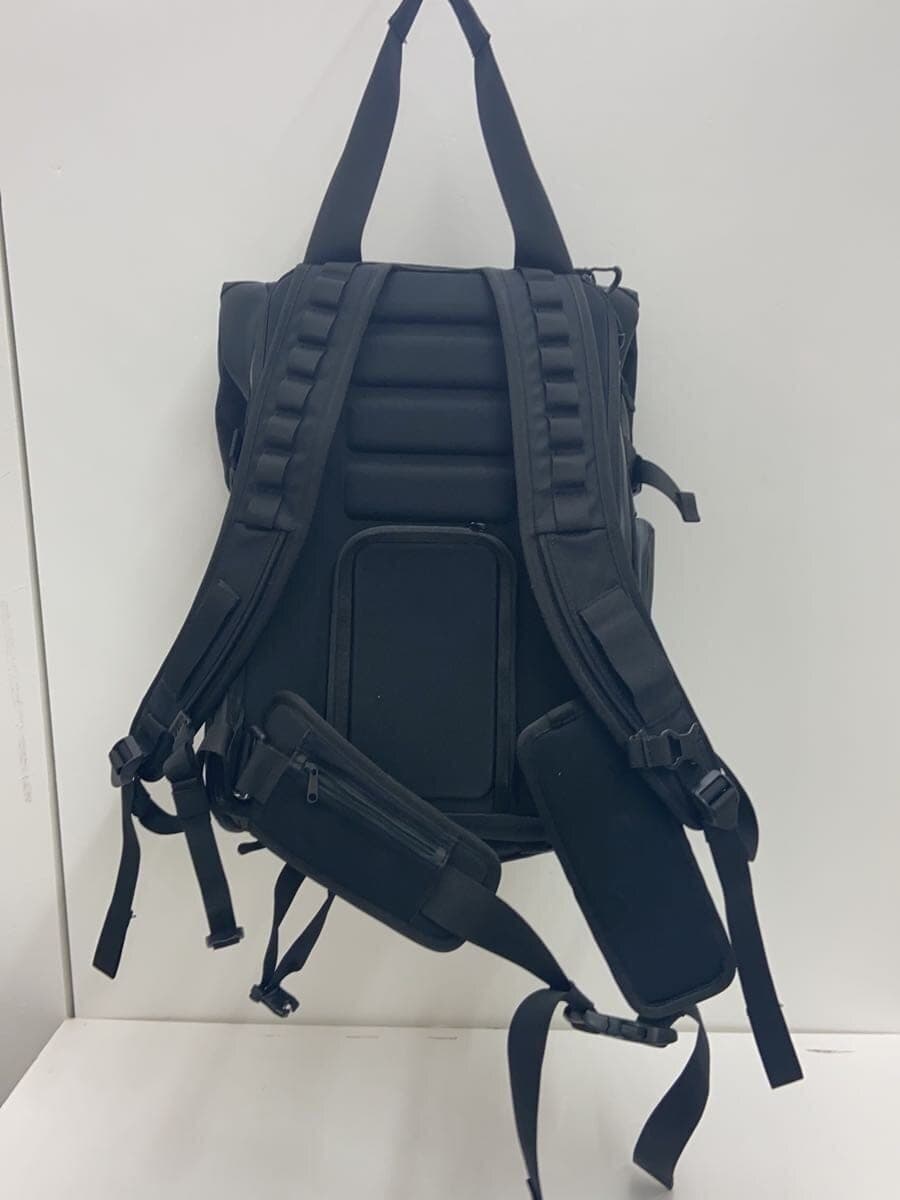 WANDRD Backpack -- BLK Solid Color 3