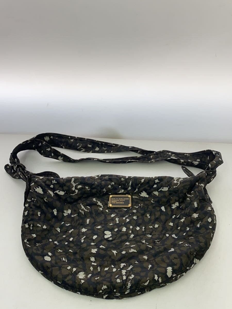 MARC BY MARC JACOBS Quilted Shoulder Bag Nylon KHK Camouflage 7
