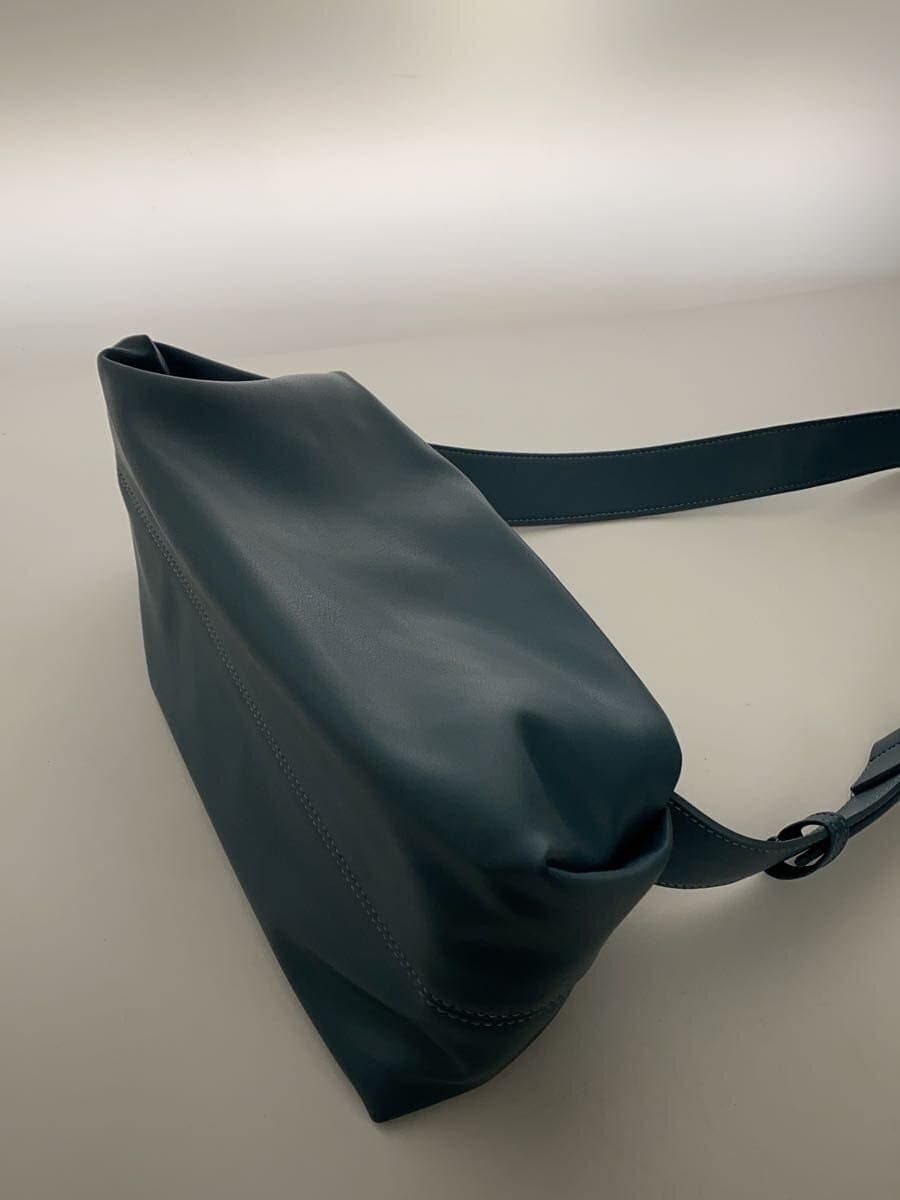 hundred Shoulder Bag BLU Solid 9