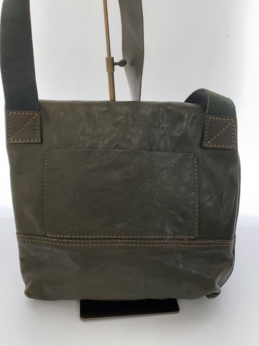 HERZ Shoulder Bag Leather KHK Solid 3
