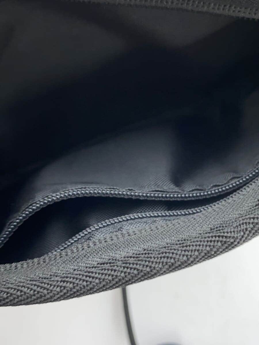 SEAL Shoulder Bag BLK 6