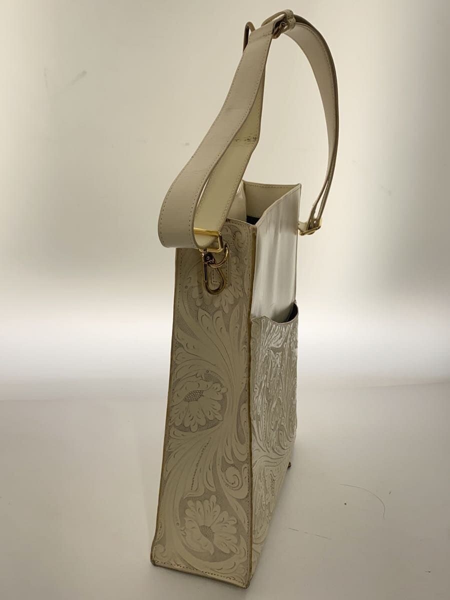 Carving Tribes Shoulder Bag Leather WHT Square PC BAG Consider Condition 2