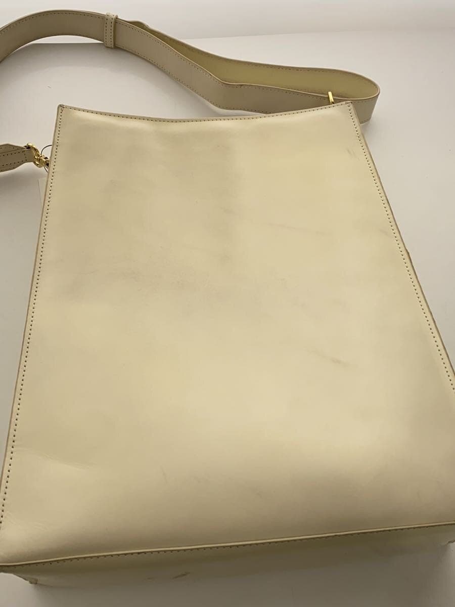 Carving Tribes Shoulder Bag Leather WHT Square PC BAG Consider Condition 8