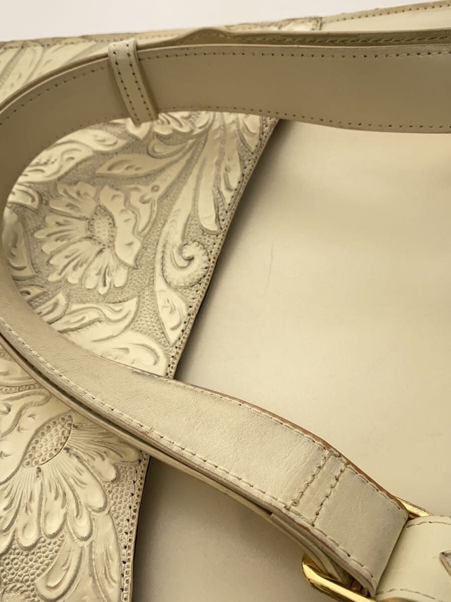 Carving Tribes Shoulder Bag Leather WHT Square PC BAG Consider Condition 9