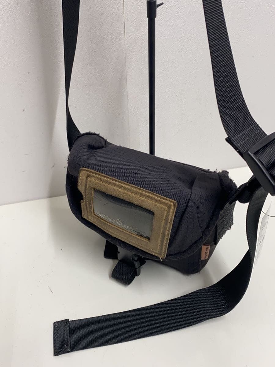 Acne Studios(Acne)Mini Messenger Shoulder Bag GRY 2