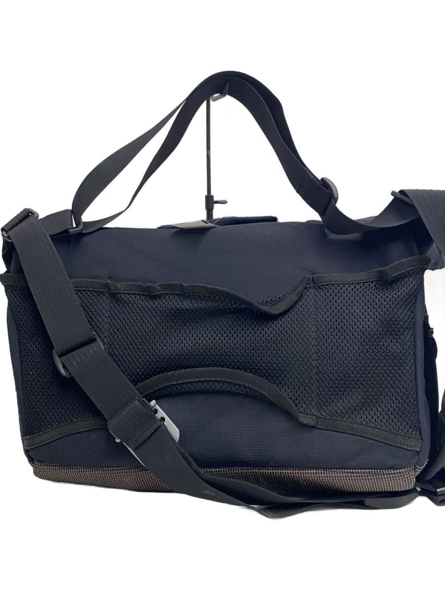 KLATTERMUSEN Shoulder Bag BLK 3