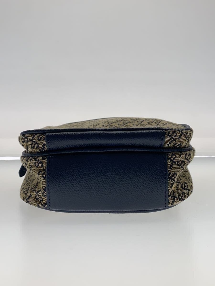 Samantha Thavasa shoulder bag -- all-over pattern 4