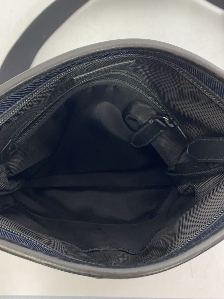 BALLYCURRIOS Carlos Trainspotting Shoulder Bag Nylon Navy 6