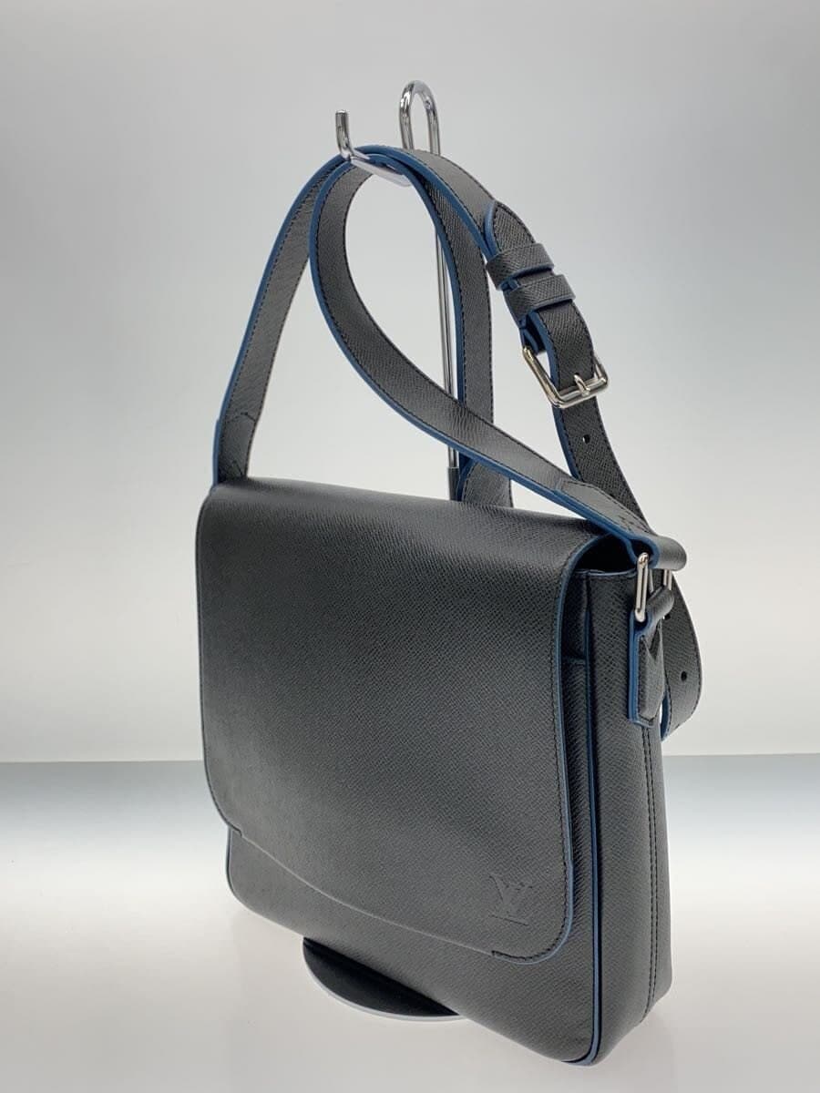 LOUIS VUITTON Roman PMNM_Taiga Cowhide BLK M30625 2