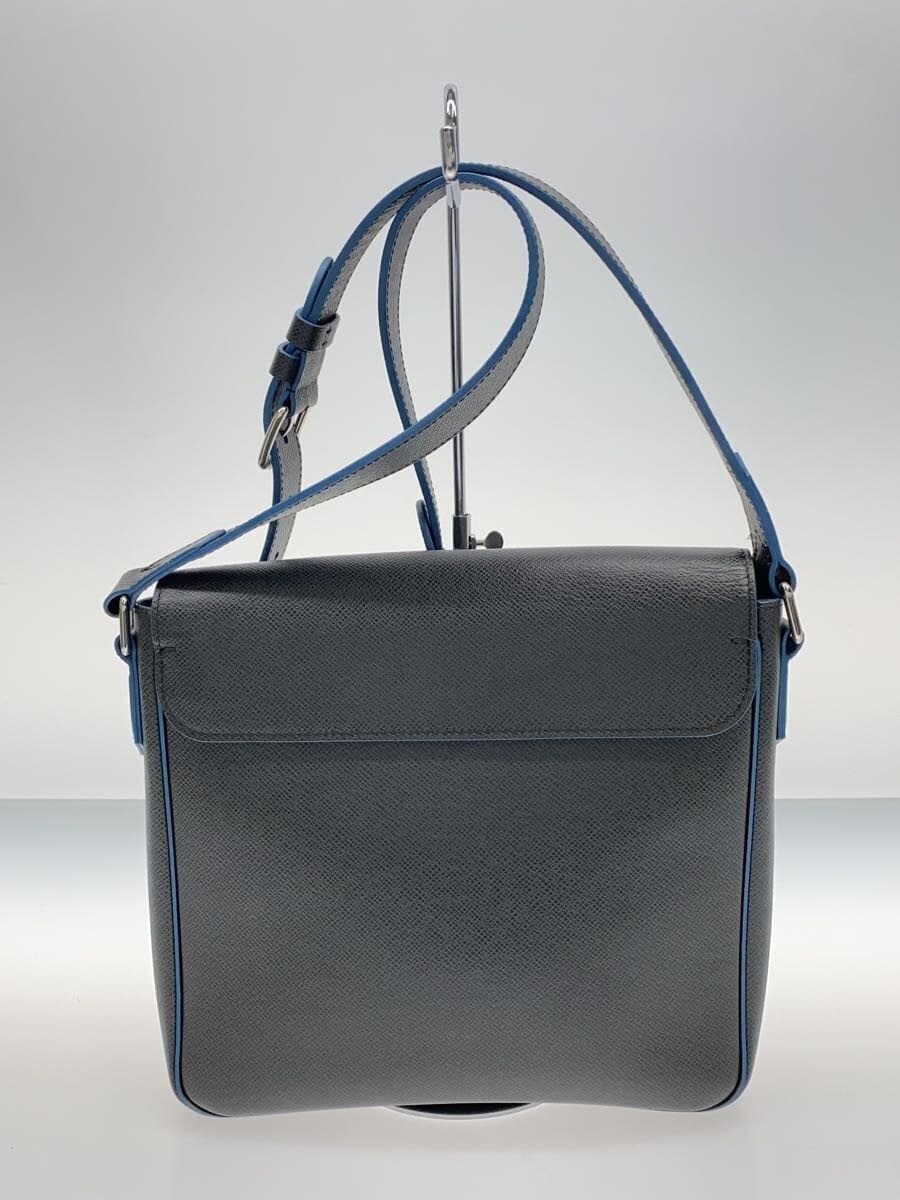 LOUIS VUITTON Roman PMNM_Taiga Cowhide BLK M30625 3