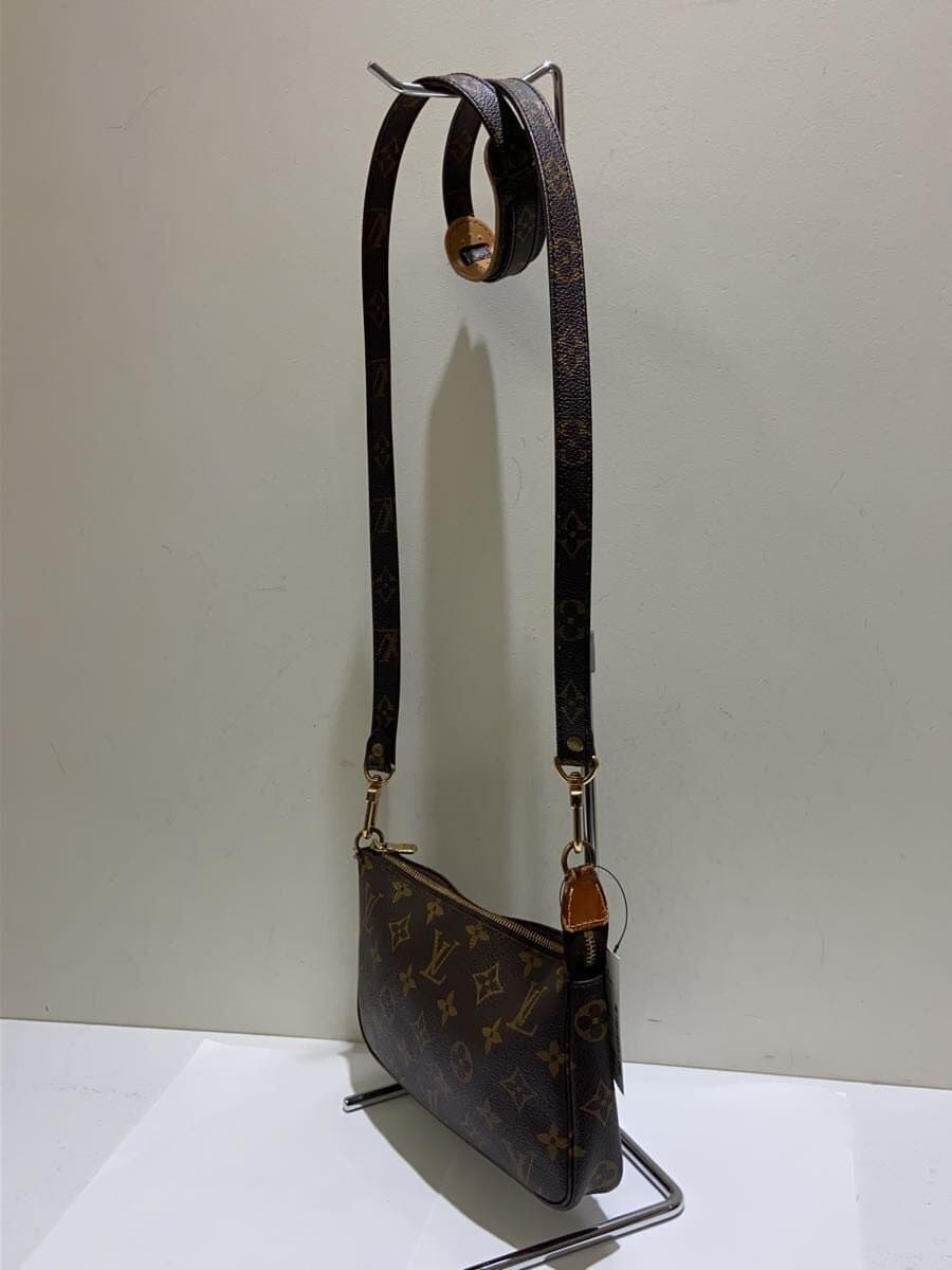 LOUIS VUITTON Pochette Accessoires_Monogram Canvas PVC BRW Handle Deteriorated Leather Peeling 2